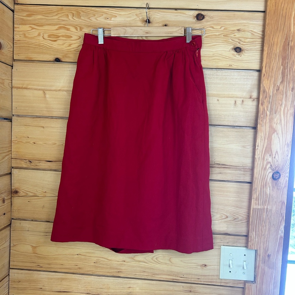 Vintage Wool Red Midi Skirt Women’s Small 100% Virgin 15.5” Pockets Pleats 80’s‎